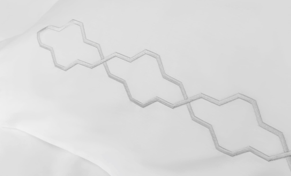 Комплект постельного белья Embrace Steel Grey 240х220 см