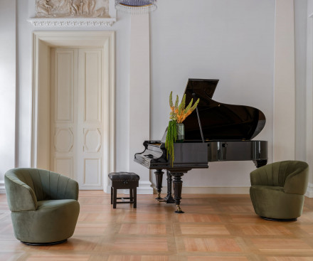 Классический канон: мебель Dantone Home в интерьерах усадьбы Муравьёвых-Апостолов